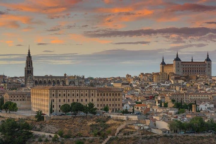 Toledo and Segovia with Priority Access to Alcazar of Segovia from Madrid