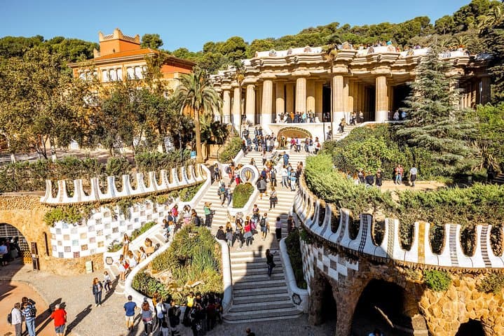 Park Guell Skip-the-Line Guided Tour Barcelona with Tickets