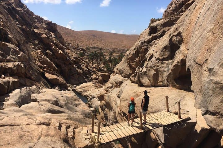 Discover the real Fuerteventura: extraordinary paths surrounded by nature