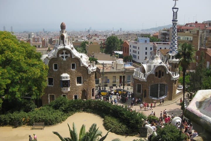 Park Guell Guided Tour with Skip the line Ticket