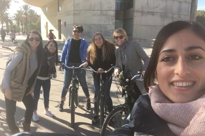 Highlights of Barcelona - Sunset Private Bike Tour with Cava