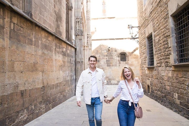 Barcelona Photoshoot around secret corners!