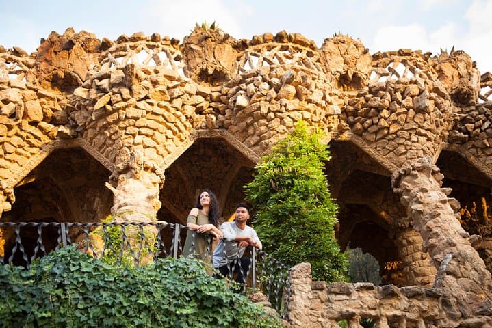 Park Guell Photoshoot Tour in Barcelona