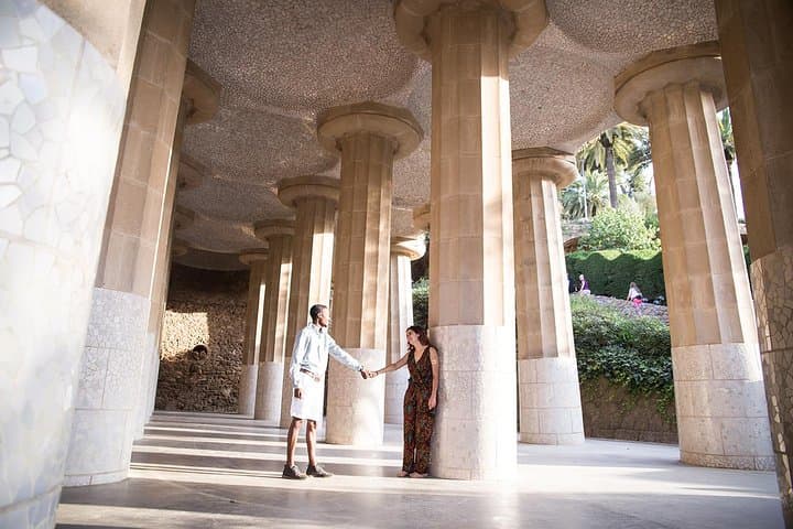 Park Guell Photoshoot Tour in Barcelona