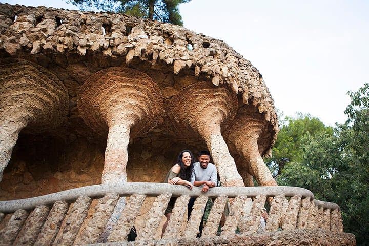 Park Guell Photoshoot Tour in Barcelona
