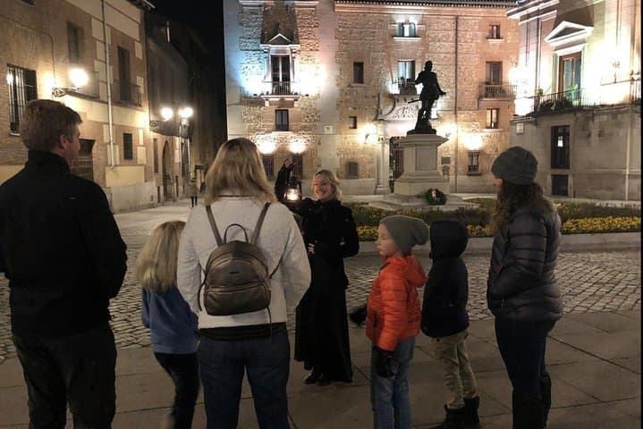 Madrid Night Walking Tour: Spanish Inquisition & Old City Legends