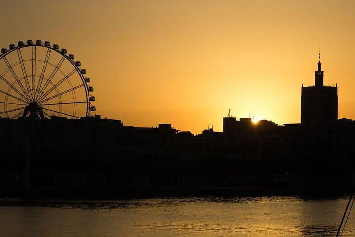 Málaga Sunset Cruise and Dinner at the Port