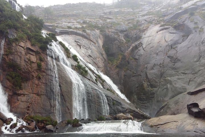 Ézaro waterfall