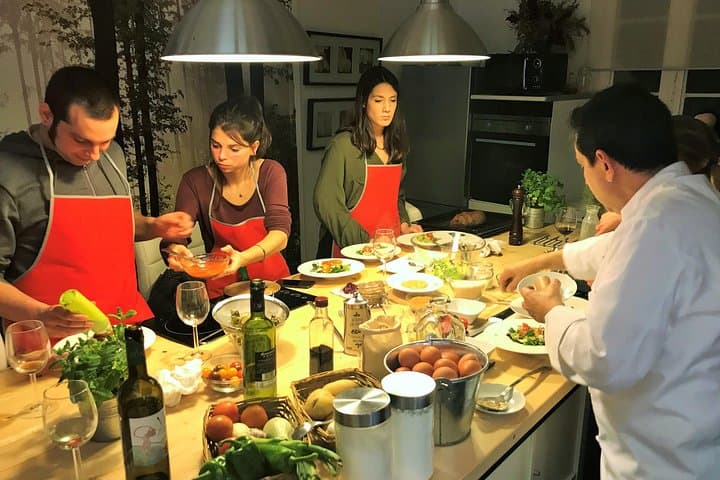 Small-Group Paella Class, Tapas & Market Tour Central Barcelona