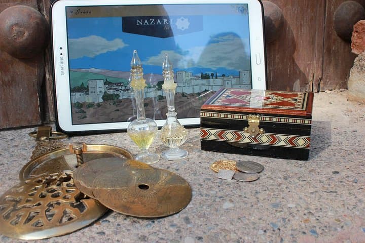 Alhambra and Nasrid Palaces Private Sensory Tour