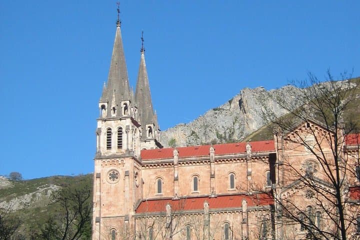 4-Day Guided Tour Northern Spain from Barcelona