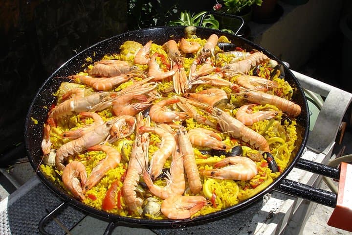 Andalucia by Sunset - half day tour including dinner and Ronda pickup