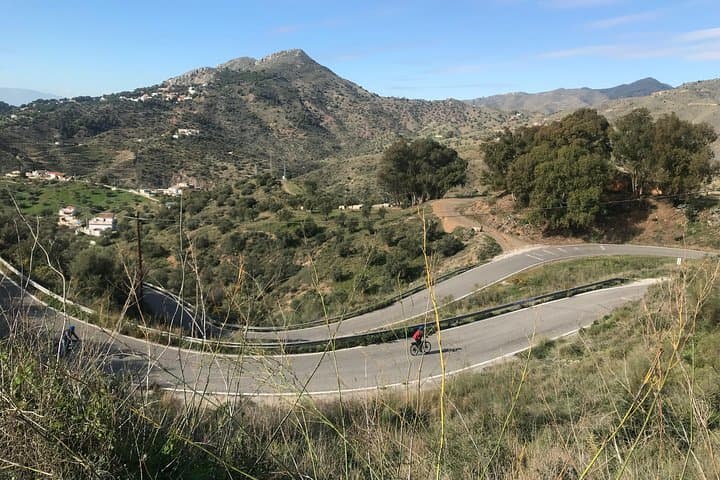 Malaga Highest Peak E-Bike Tour: White Village Olias and El Palo