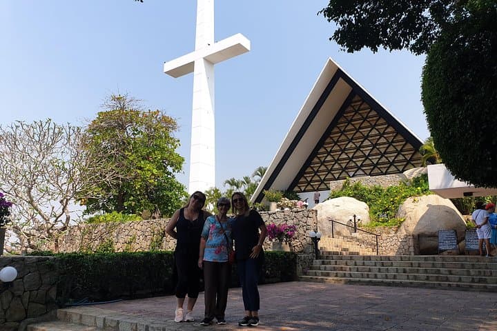 Small-Group for Hotel Stays 4 Hours City Tour & Divers
