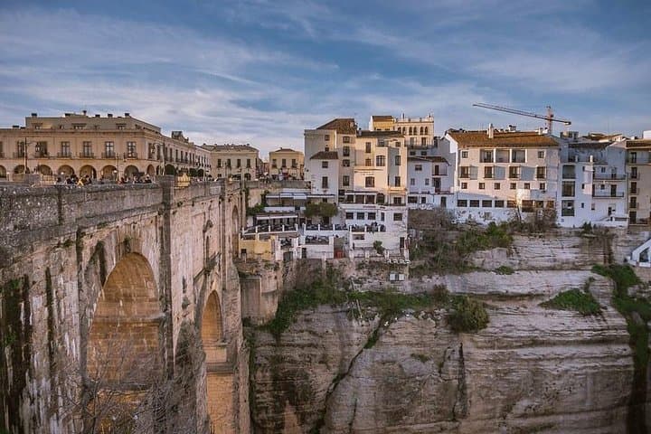 Private Full Day Tour to Ronda from Seville with Hotel pick up and drop off