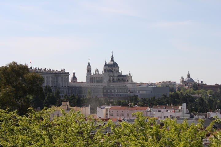 Madrid Royal Palace Tour: Skip-the-Line Tickets and Private Historian Guide