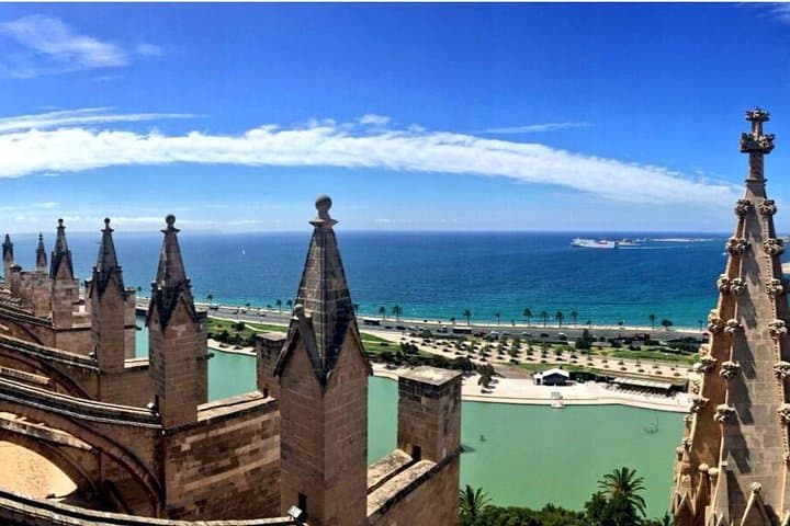 Guided Tour: Palma Old town and Cathedral Visit