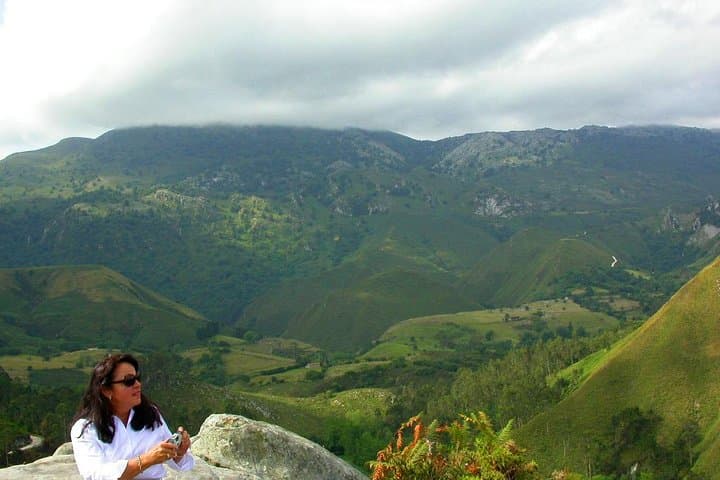 Full Day Private 4WD Tour from Santander to Picos de Europa. Excellent meals.