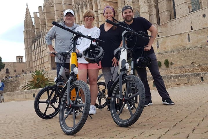 2 Hours E-Bike Tour in Palma