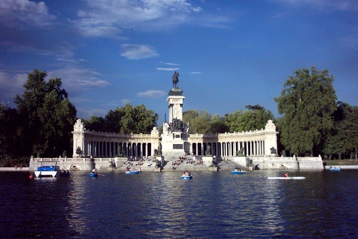 Private Madrid Walking Tour: Famous Retiro Park with official tour guide
