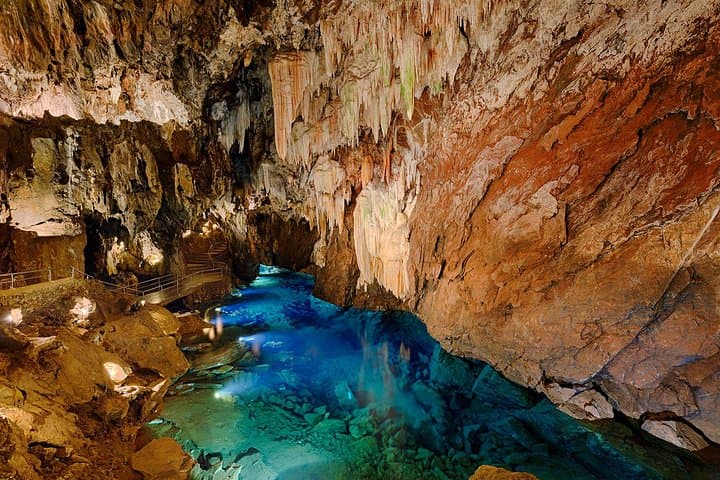 Day Trip from Sevilla to Aracena and la Gruta de las Maravillas