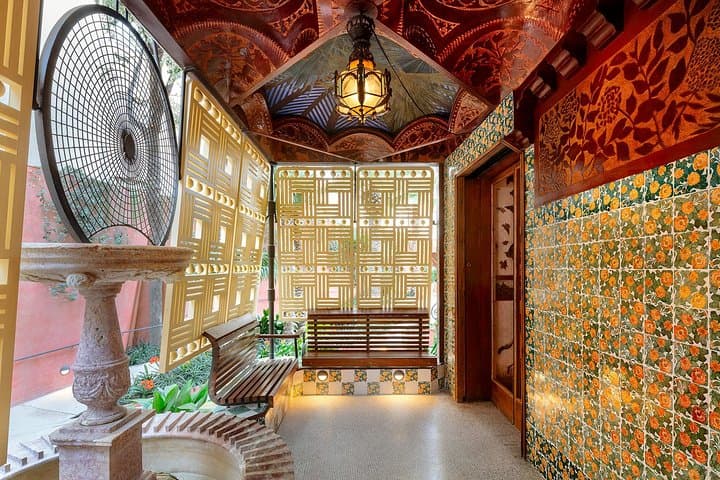 Gaudi´s Casa Vicens Skip the Line Ticket with Audioguide