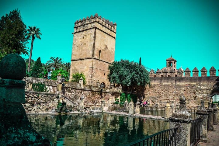 Jewish Quartier & Alcazar from Cordoba official tour