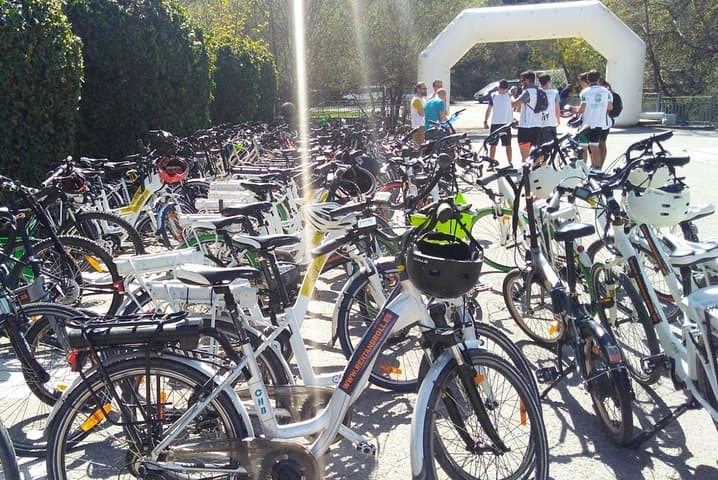 Madrid Fun and Sightseeing Bike Tour