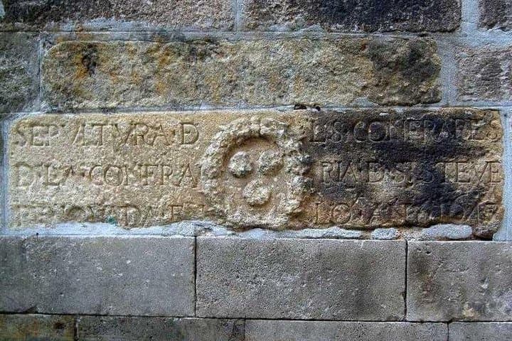 Unusual and secret Barcelona route