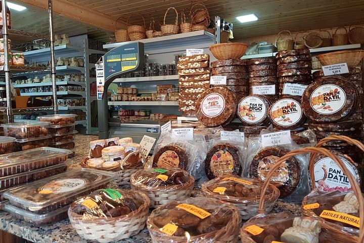 Local products at Huerto del Cura