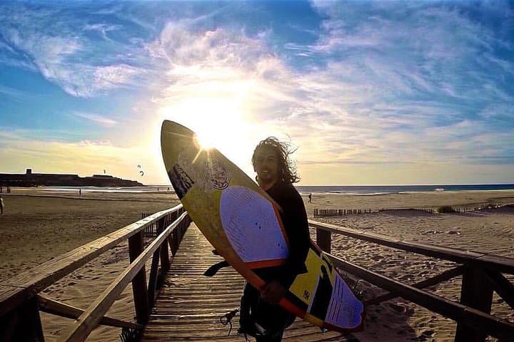 Surf lesson on Valencia beach