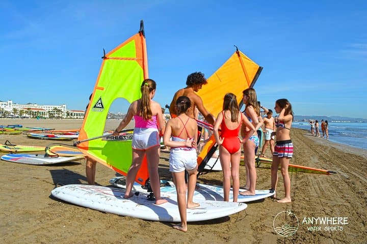 Wind Surf lessons in Valencia
