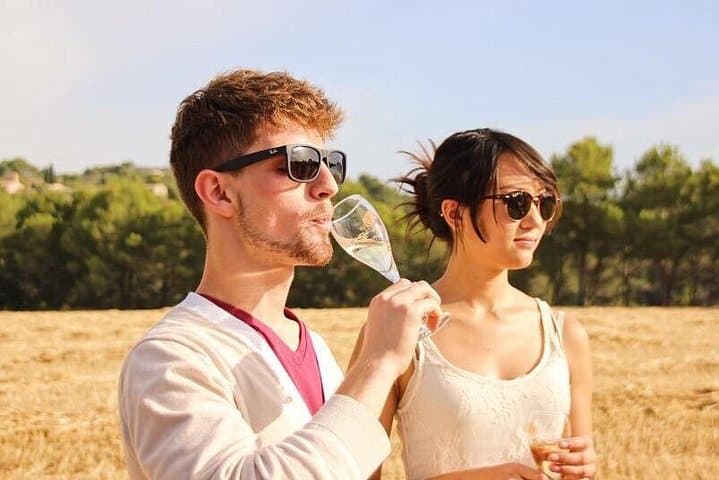 Champagne glass