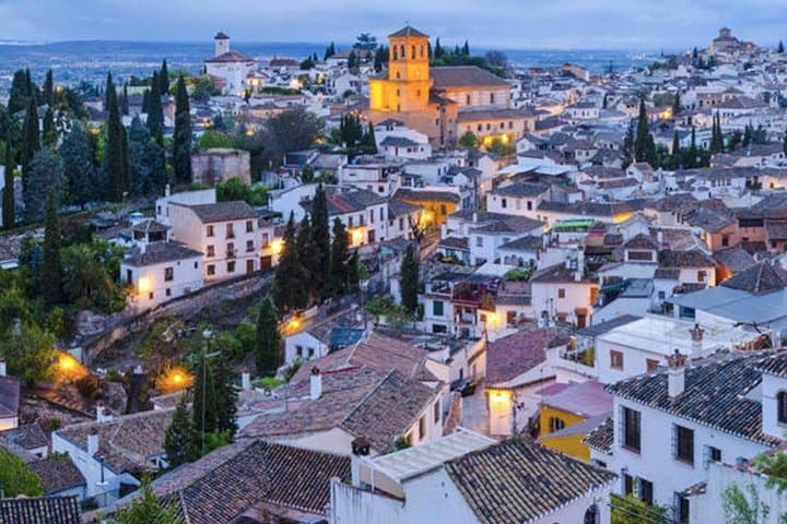 Granada Walking Tour Albaicin and Sacromonte Quarters