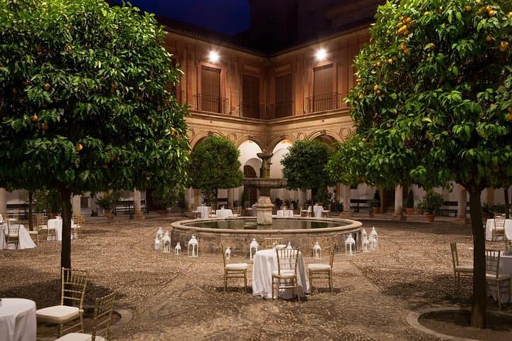 Granada Walking Tour Albaicin and Sacromonte Quarters