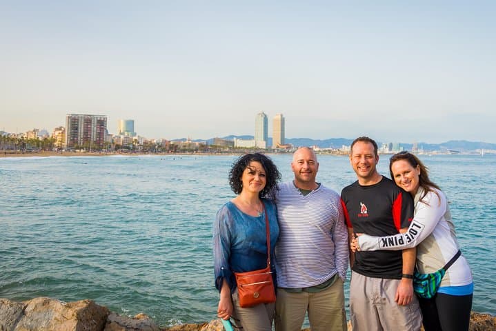 Barcelona Small-Group E-Bike Tour with Iconic Photo Stops