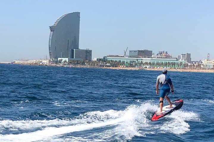 Experience Awake Surf Explore in Barcelona