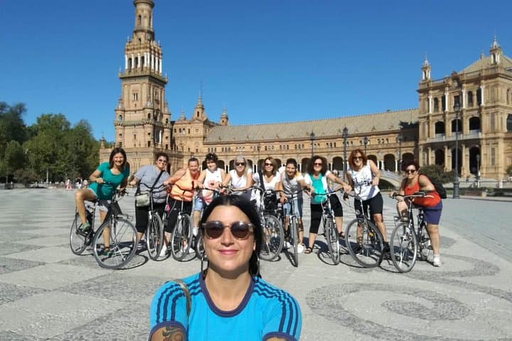 Bike rental in Seville city centre