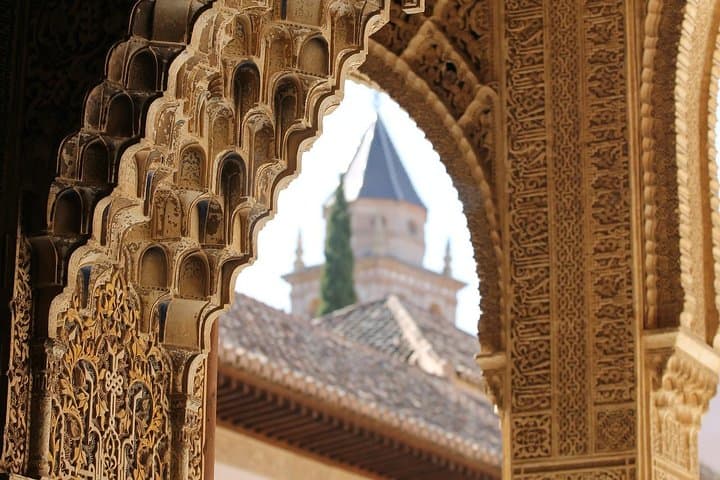 Group tour: the Alhambra of Granada