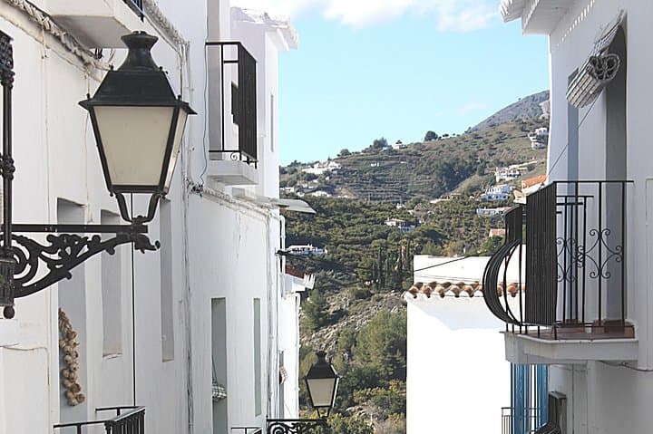Private Nerja and Frigiliana 8 hours Tour from Malaga pick up