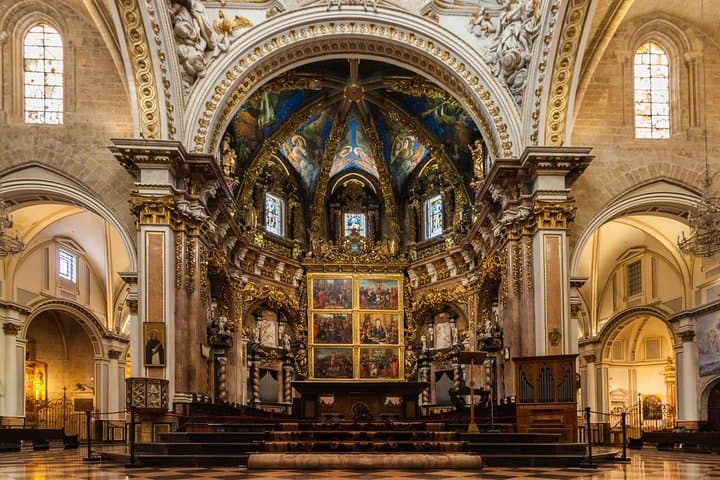 Private Valencia Tour with Hotel or Cruise Port Pickup