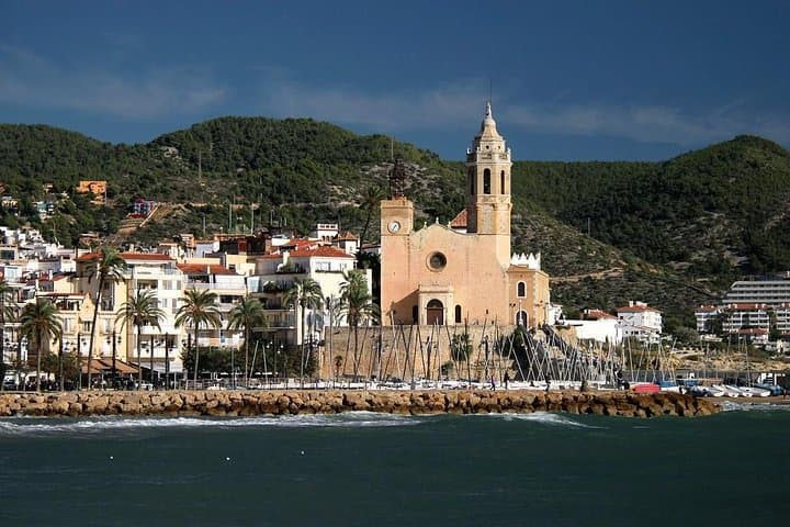 Private 5-hour Tour of Sitges from Barcelona with official tour guide