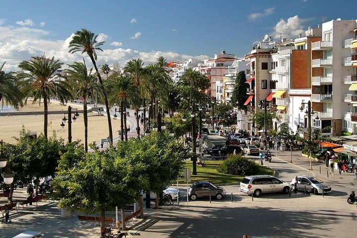 Private 5-hour Tour of Sitges from Barcelona with official tour guide