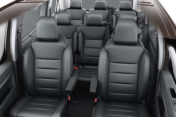 Private transfer from Madrid airport to Madrid city center.