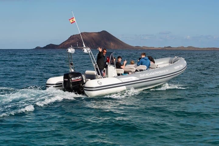 Water Taxi Lobos Island
