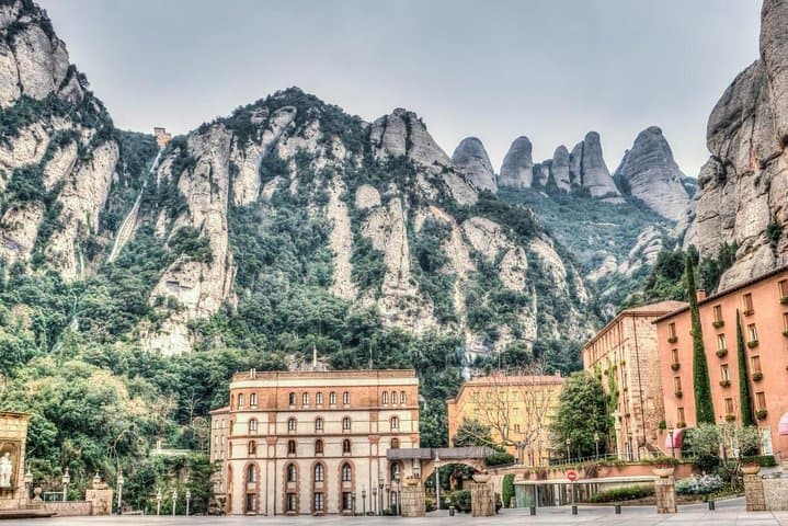 Montserrat 5 hours Private Tour from Barcelona