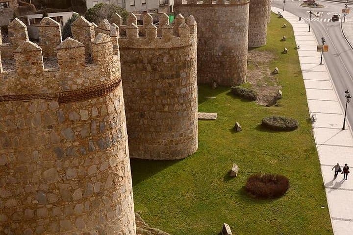 Avila Private tour from Madrid with hotel pick up and drop off