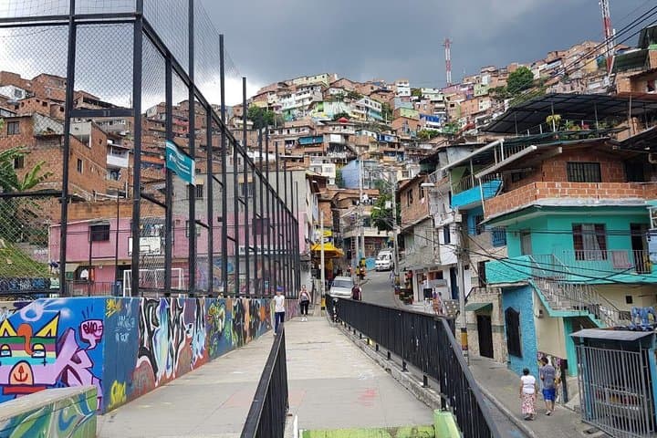 Comuna 13 soccer court