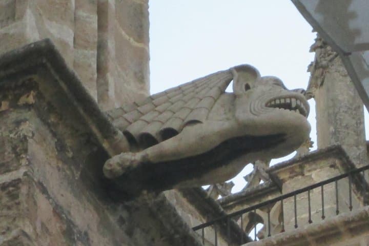 Private tour to the Cathedral of Seville.