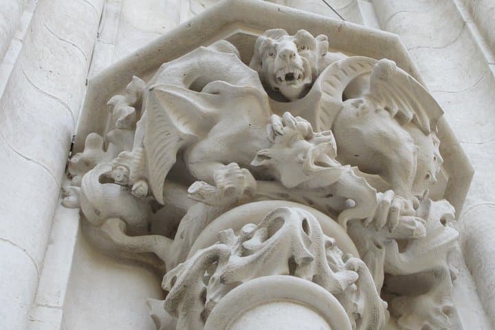 Private tour to the Cathedral of Seville.